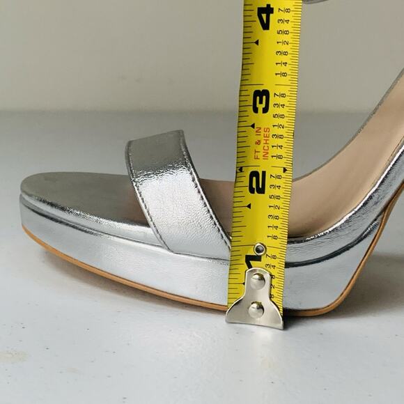 STUART WEITZMAN Dancer Block 120 Platform Sandal 9.5B Silver Metallic VGUC - Picture 12 of 14